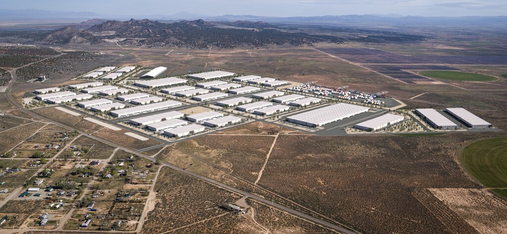 (Artist's Rendering: Commerce Crossroads)

BZI and Commerce Crossroads plans to develop a new 820-acre sustainable industrial park and transportation hub in Cedar City have been approved by the Utah Inland Port Authority board and that the collaborative partnership will establish the first rural inland port in the state of Utah.