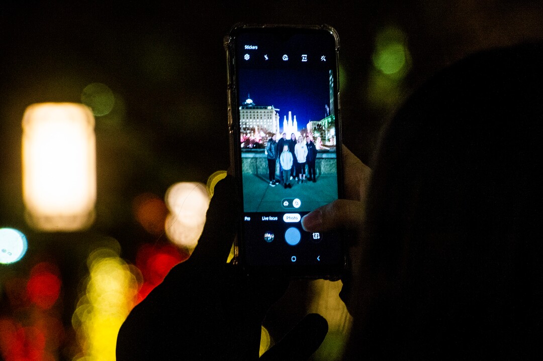 (Rick Egan | The Salt Lake Tribune)  Temple Square is closed, but the Christmas lights on Temple Square can be viewed from State Street, Friday, Nov. 27, 2020.