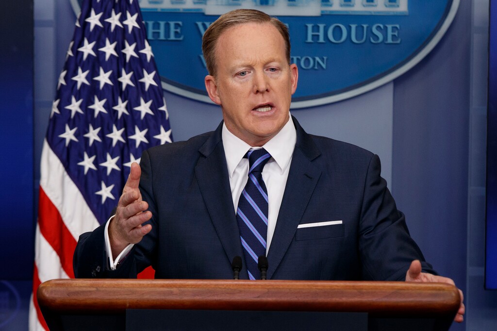 White House press secretary Sean Spicer speaks during the daily press briefing at the White House, Friday, March 31, 2017, in Washington. (AP Photo/Evan Vucci)