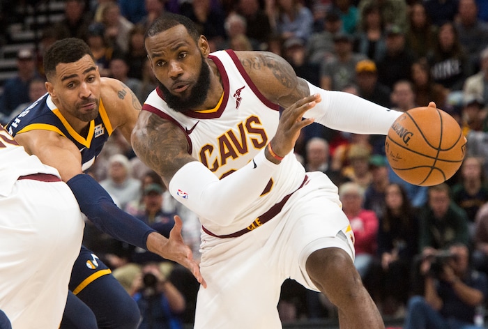 (Rick Egan  |  The Salt Lake Tribune)   Utah Utah Jazz forward Thabo Sefolosha (22) defends as Cleveland Cavaliers forward LeBron James (23) takes the ball up the middle, in NBA action Utah Jazz vs Cleveland Cavaliers, in Salt Lake City,  Saturday, December 30, 2017.


