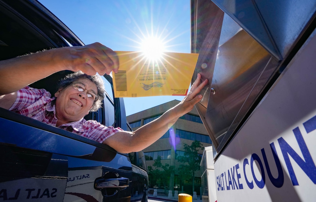(Francisco Kjolseth | The Salt Lake Tribune) Dortha Steele drops off her primary ballot at the Salt Lake County Government Center on Tuesday, Sept. 5, 2023.