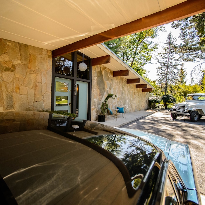 (Trent Nelson  |  The Salt Lake Tribune)  Jason & Courtney Hawks' home is part of the 2019 Salt Lake Modern Homes Tour, taking place in Holladay on Oct. 5. Preservation Utah is featuring 5 mid-century modern homes that were built in 1955 by architect Stephen Macdonald. The home was photographed on Thursday Sept. 26, 2019.