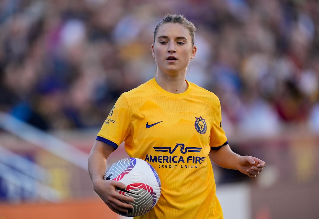 (Francisco Kjolseth  |  The Salt Lake Tribune) Utah Royals forward Ally Sentnor (9) during their season opener at America First Field Saturday, March 16, 2024, in Sandy, Utah.