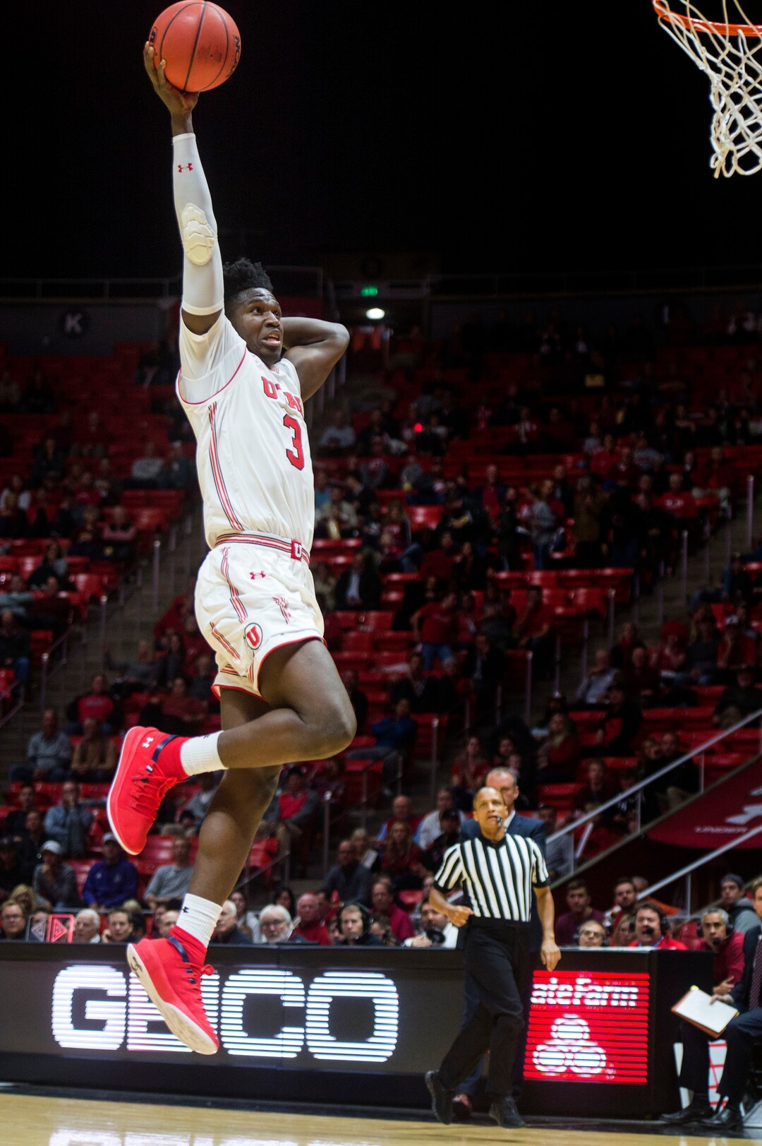 (Rick Egan  |  The Salt Lake Tribune)    Utah Utes forward Donnie Tillman (3) goes in for a dunk, in basketball action between Utah Utes and Mississippi Valley State Delta Devils at the Jon M. Huntsman Center, Thursday, Nov. 15, 2018.