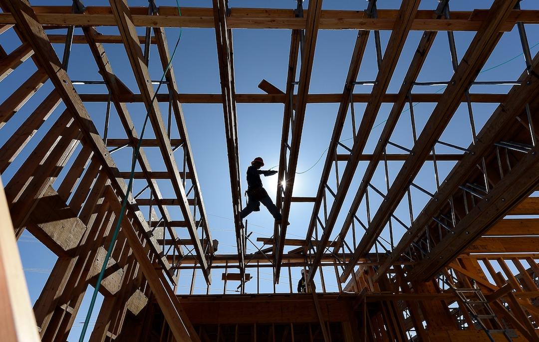 (Francisco Kjolseth  |  The Salt Lake Tribune)  Construction crews work on the site of the half-finished mosque going up in West Jordan at 984 W 9000 South on Tuesday, Oct. 1, 2019.