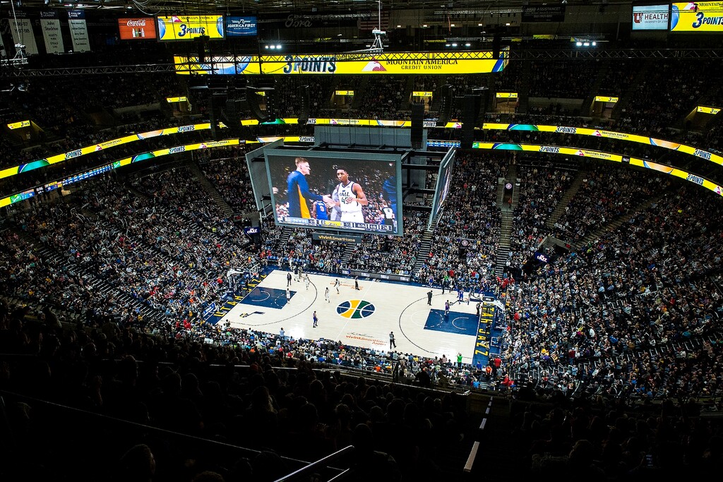 (Chris Detrick  |  The Salt Lake Tribune)  Utah Jazz play New York Knicks at Vivint Smart Home Arena Friday, January 19, 2018.  New York Knicks defeated Utah Jazz 117-115.