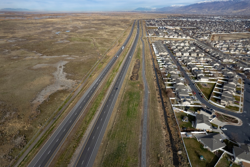 (Rick Egan | The Salt Lake Tribune) Legacy Parkway in North Salt Lake, on Thursday, Dec. 18, 2025. The road is set to expand by two lanes in 2026.