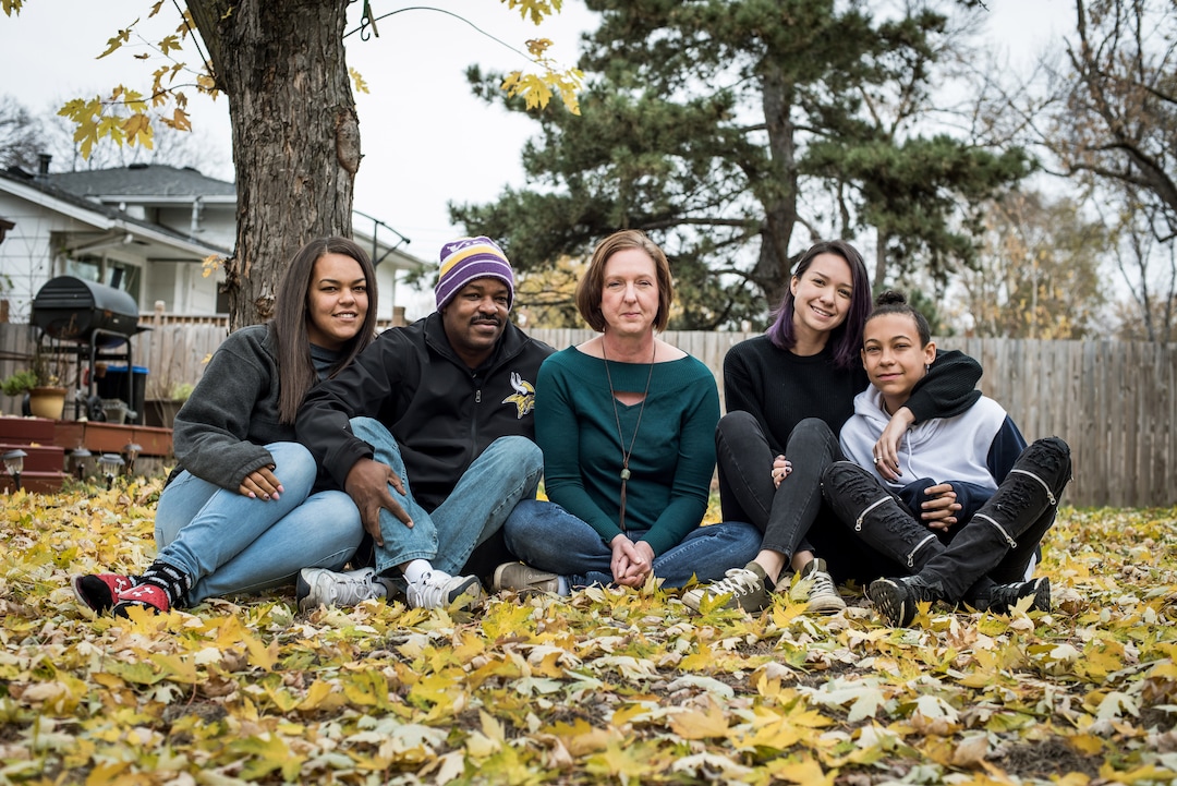 (Caroline Yang | The Washington Post) Alec's family, from left: Alexis Holt, James Holt, Nicole Smith-Holt, Brittany Smith and Jamisen Holt at their home in Richfield, Minn. Nicole Smith-Holt is working to get drug manufacturers to lower the price of insulin.