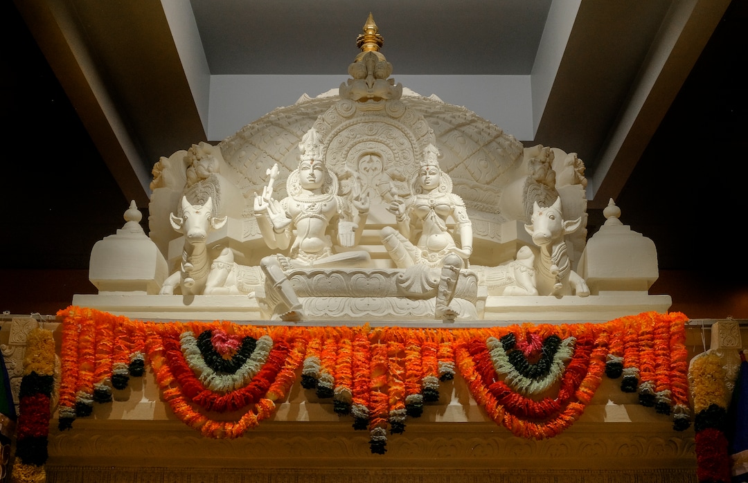 Leah Hogsten  |  The Salt Lake Tribune  Shiva and his bride Parvati. Artisans from around the world spent two years hand-carving deities in the Sri Ganesha Hindu Temple in South Jordan. 