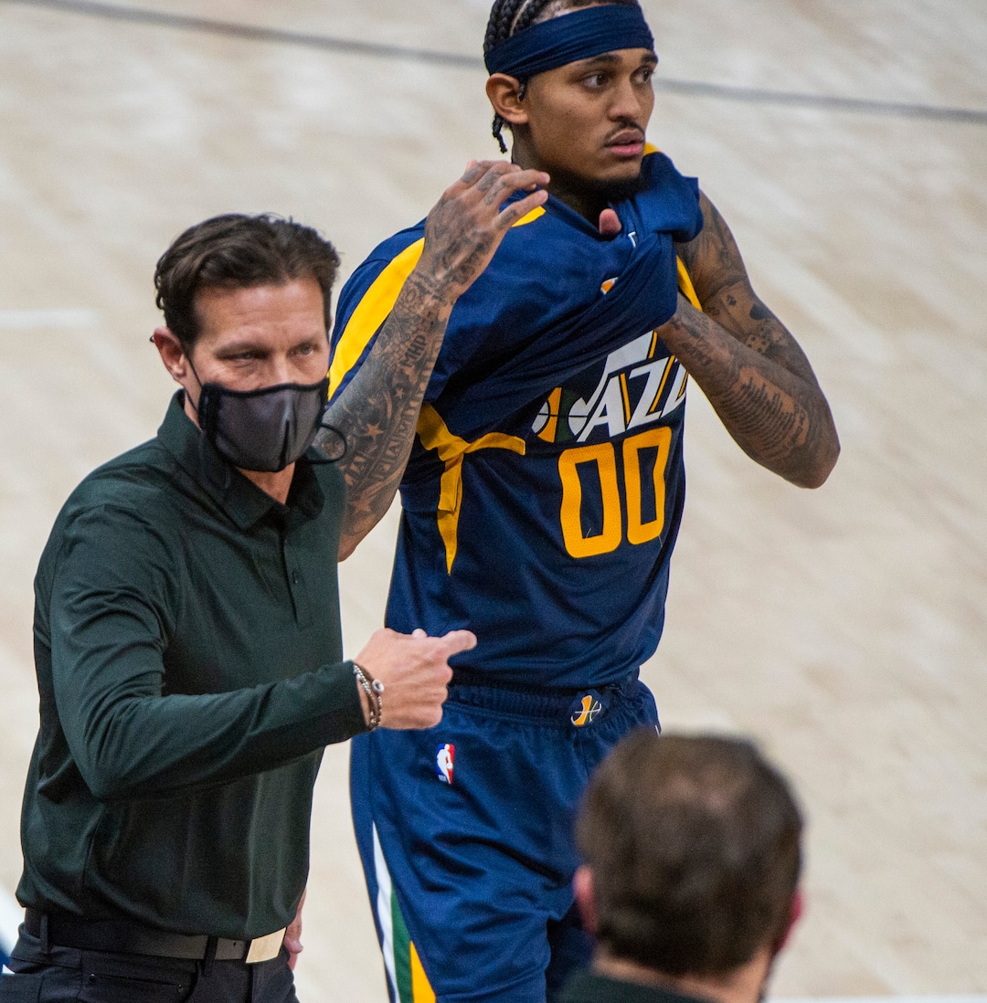 (Rick Egan | The Salt Lake Tribune) Quin Snyder motions for a substitute, in NBA action between the Utah Jazz and the Phoenix Suns, on Thursday, Dec. 31, 2020.