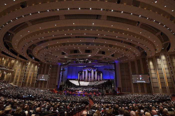(Francisco Kjolseth  |  The Salt Lake Tribune)  The Mormon Tabernacle Choir Christmas extravaganza kicks off with Broadway star Sutton Foster and "Downton Abbey's" Hugh Bonneville at the Conference Center on Thursday, Dec. 14, 2017.