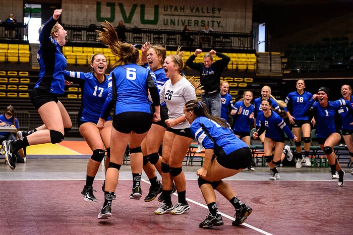 (Trent Nelson | The Salt Lake Tribune) Panguitch players celebrate victory, defeating Rich in the 1A State Volleyball Championship game in Orem, Saturday October 28, 2017.