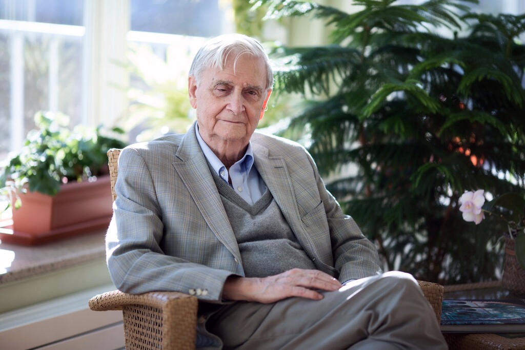 (Kayana Szymczak | The New York Times)
Edward O. WIlson in Lexington, Mass., on Feb. 17, 2016. Wilson, a biologist and author who conducted pioneering work on biodiversity, insects and human nature — and won two Pulitzer Prizes along the way — died on Sunday, Dec. 26, 2021, in Burlington, Mass. He was 92.