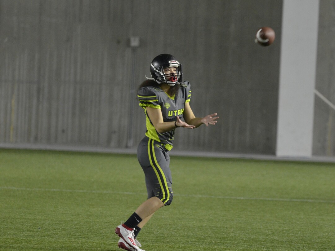 (Alex Vejar | The Salt Lake Tribune)  Murray High’s Olivia Green catches a pass during a practice of the Utah Girls’ Tackle Football League on Wednesday, Jan. 22, 2020, at the Zions Bank Training Center in Herriman.