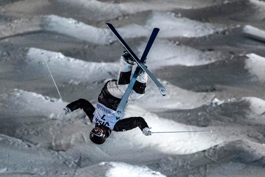 (Chris Detrick  |  The Salt Lake Tribune)  USA's Morgan Schild (7) competes in the Ladies' Mogul Finals during the FIS Visa Freestyle International Ski World Cup at Deer Valley Resort Thursday, January 11, 2018.  Schild finished in third place with a score of 78.76.