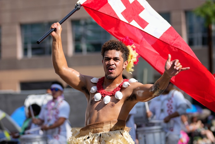 (Francisco Kjolseth | The Salt Lake Tribune) Members of the First Tongan Christian Church participate in the Days of ’47 Parade in Salt Lake City on Saturday, July 23, 2022.