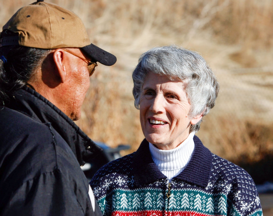 (Al Hartmann | The Salt Lake Tribune) Pamela Atkinson talks with a member of the unsheltered community in 2005.