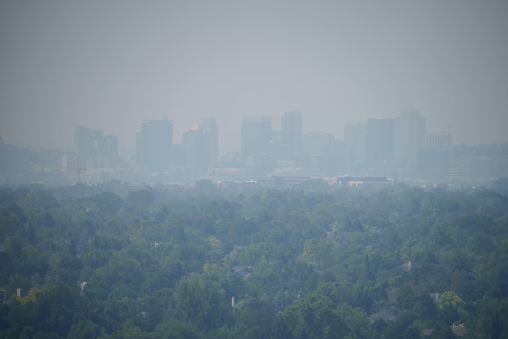 (Trent Nelson  |  The Salt Lake Tribune) Smoke from wildfires fills the Salt Lake Valley on Thursday, Aug. 8, 2024.
