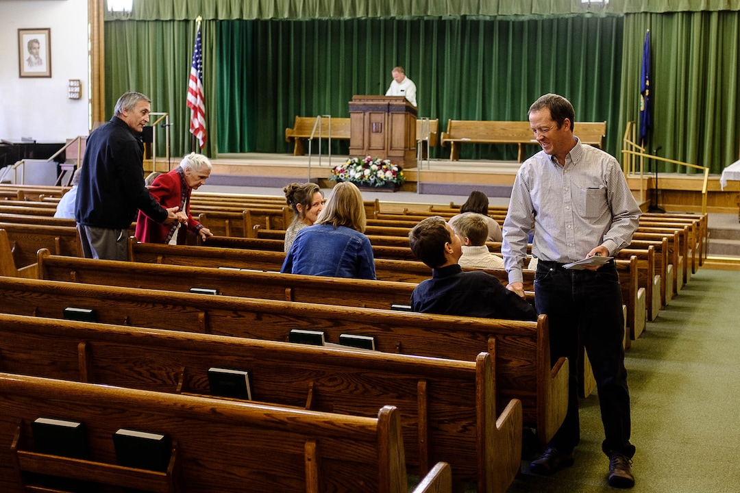 (Trent Nelson | The Salt Lake Tribune)  during a Sacrament Meeting of the Pinesdale 2nd Ward, Sunday October 1, 2017. Bishop Lex Herbert