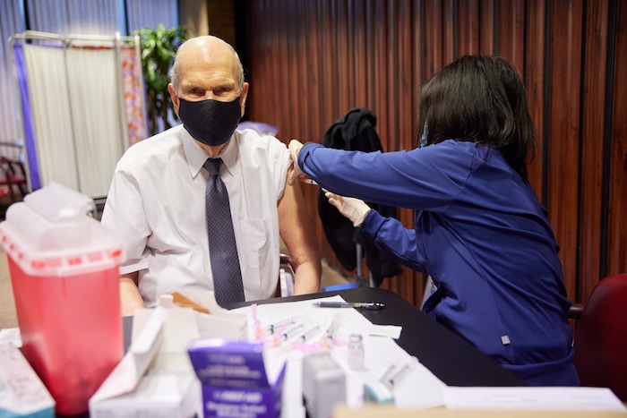(The Church of Jesus Christ of Latter-day Saints) Russell M. Nelson receives the first dose of a COVID-19 vaccine on Tuesday, Jan. 19, 2021, in Salt Lake City.
