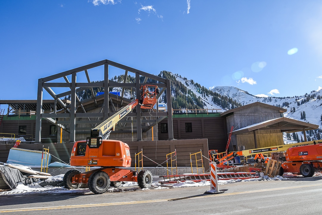 (Francisco Kjolseth  |  The Salt Lake Tribune)  The Snowpine Lodge gets an addition in the Alta Ski Area, on Monday, Nov. 5, 2018.