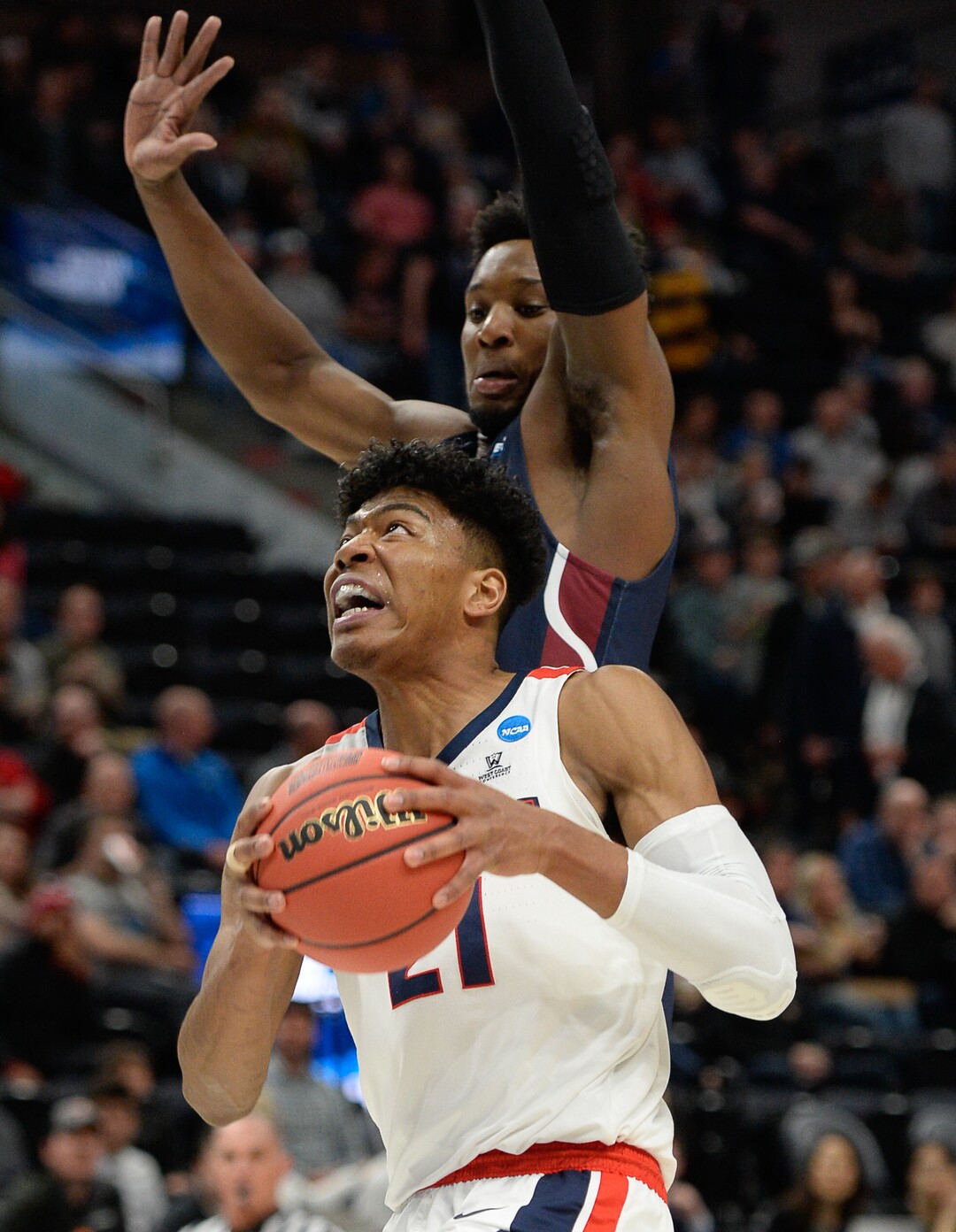 (Francisco Kjolseth  |  The Salt Lake Tribune)  Gonzaga Bulldogs forward Rui Hachimura (21) feels the pressure as Gonzaga faces Fairleigh Dickinson in their first round menÕs NCAA March Madness tournament game at Vivint Smart Home Arena in Salt Lake City on Thursday, March 21, 2019.