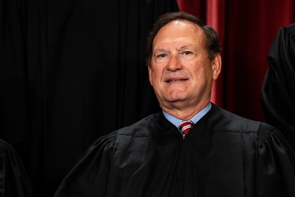 FILE Justice Samuel Alito at a formal portrait for Supreme Court justices, in Washington, on Friday, Oct. 7, 2022. (Erin Schaff/The New York Times)