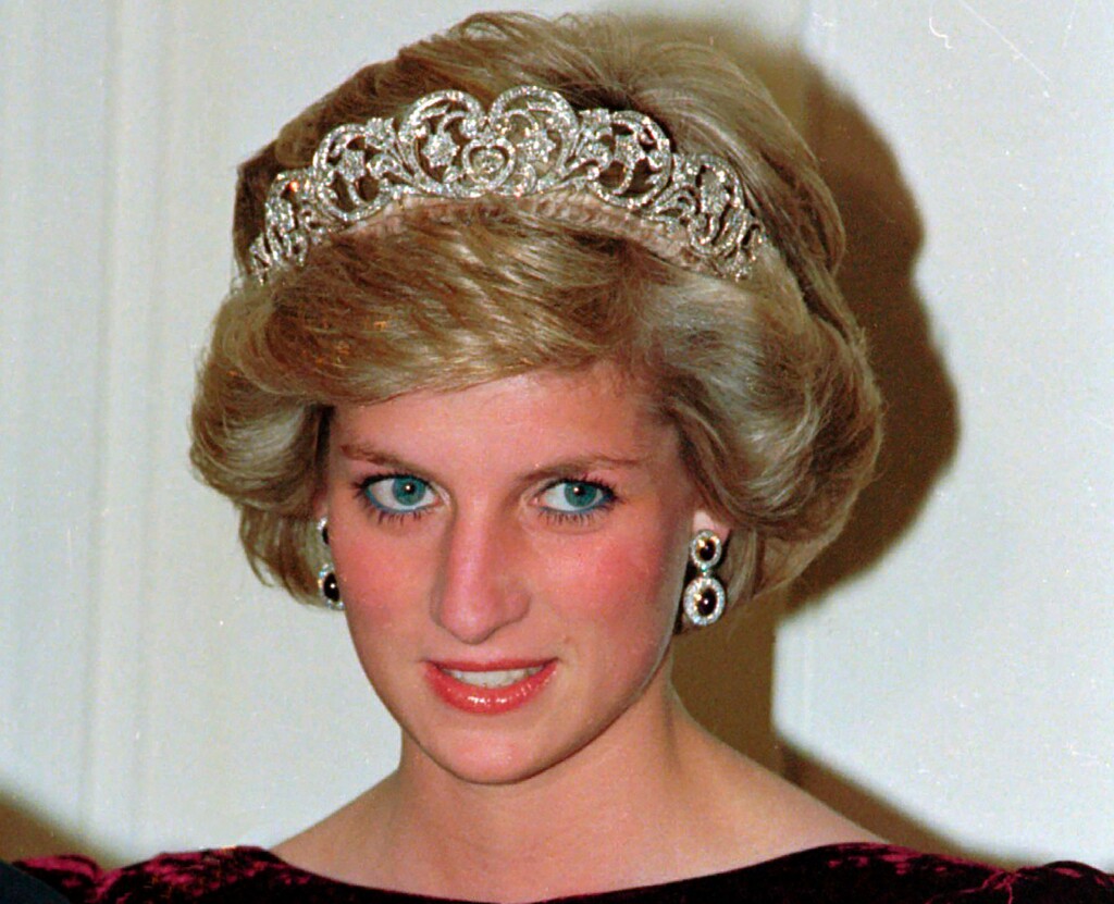 (Jim Bourdier | AP file photo)

In this photo dated Nov. 7, 1985, Britain's Princess Diana wears the Spencer tiara as she and Prince Charles attend state dinner at Government House in Adelaide, Australia.