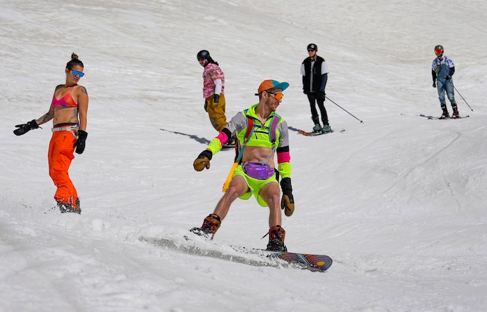 (Francisco Kjolseth  | The Salt Lake Tribune) Skiers hit Mineral Basin as Snowbird closes the book on the 2024-25 ski season on Monday, May 26, 2025. Snow and sun revelers took to the slushy slopes on Memorial Day as the resort was the last in the state to close.