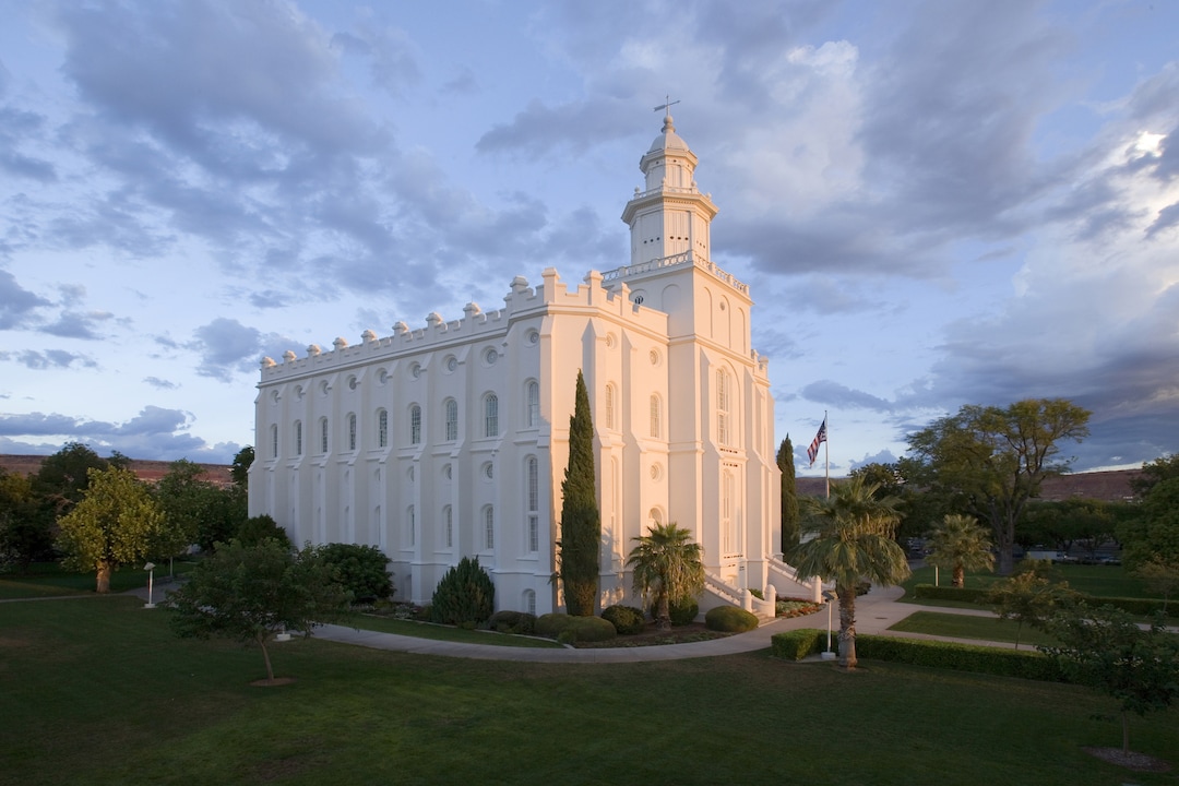 (Courtesy of The Church of Jesus Christ of Latter-day Saints) The St. George Temple.
