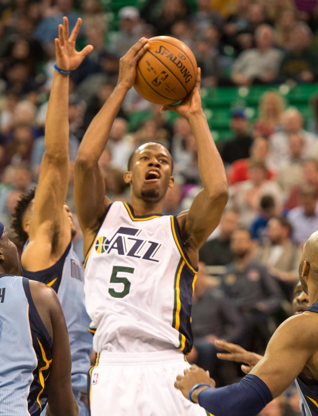 Rick Egan  |  The Salt Lake TribuneUtah Jazz guard Rodney Hood (5) takes a shot, in NBA action Utah Jazz vs. The Memphis Grizzlies in Salt Lake City, Saturday, January 2, 2016. Hood finished with 32 points.