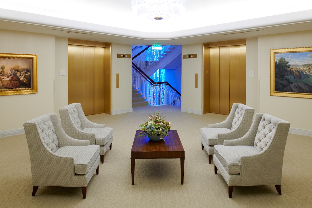 (The Church of Jesus Christ of Latter-day Saints) A room inside the newly renovated Washington D.C. Temple.