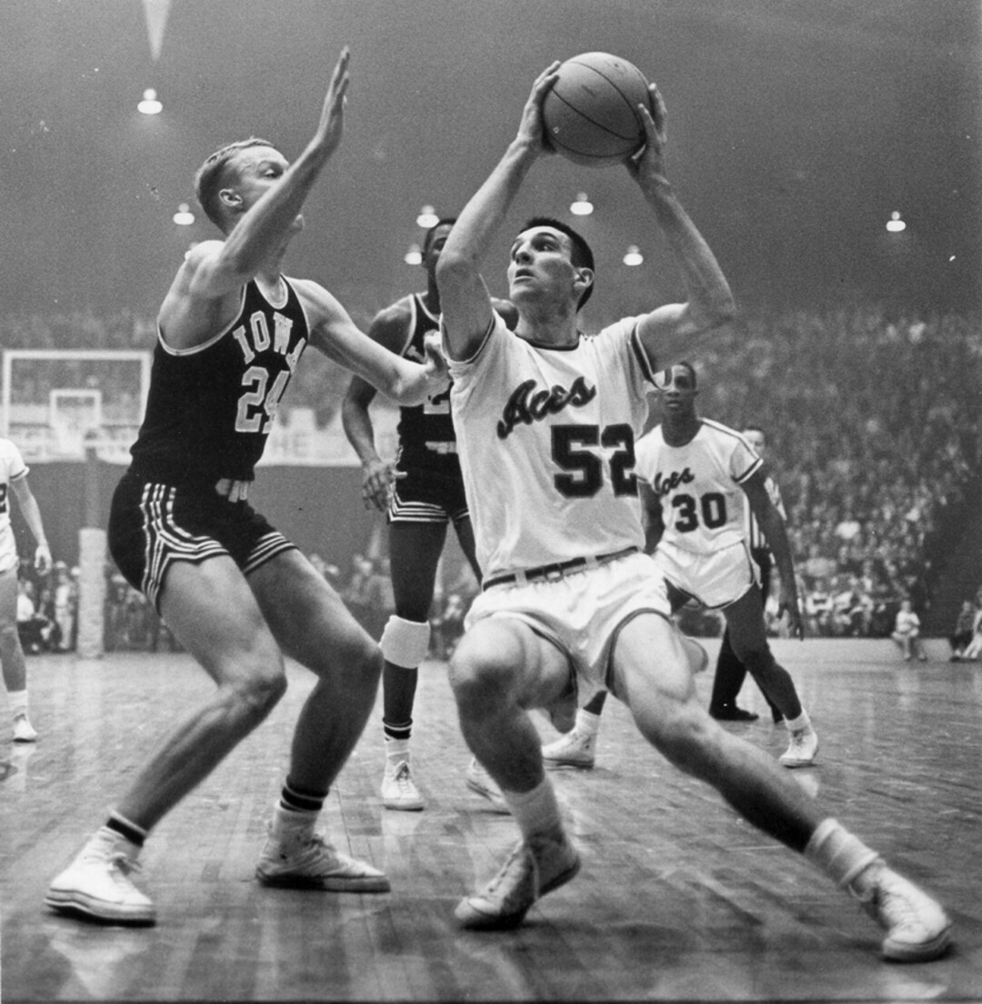 (Photo courtesy of the University of Evansville) Jerry Sloan (52) playing for the Purple Aces. Sloan won two NCAA national championships with the team in 1964 and 1965.