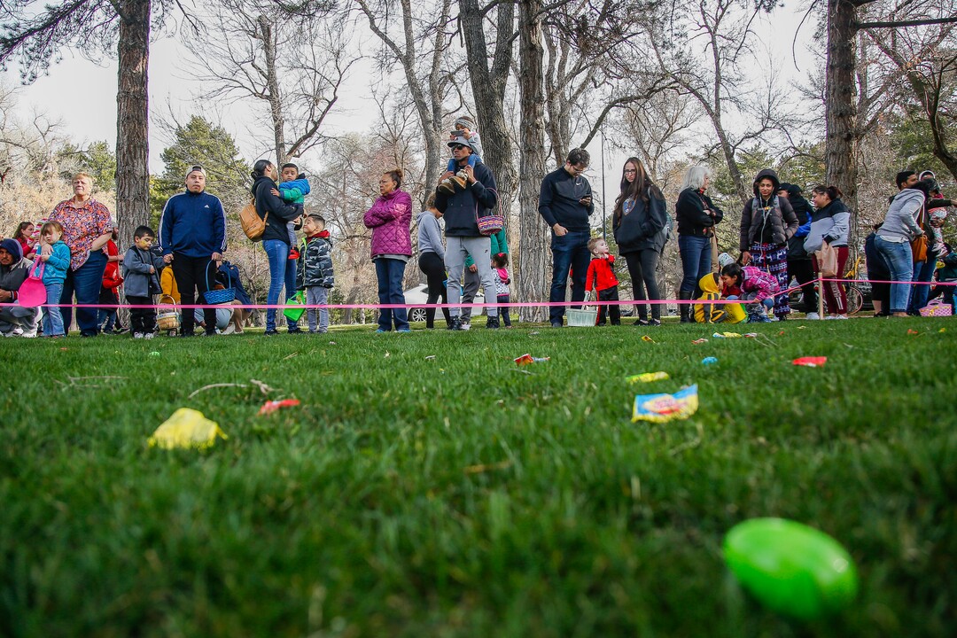 (Nicole Boliaux  |  For The Tribune)  Children and their families wait for the stroke of 9 o'clock to begin the annual Easter egg hunt put on by A Kid's Place Dentistry in Liberty Park in Salt Lake City on Saturday, March 31, 2018.
