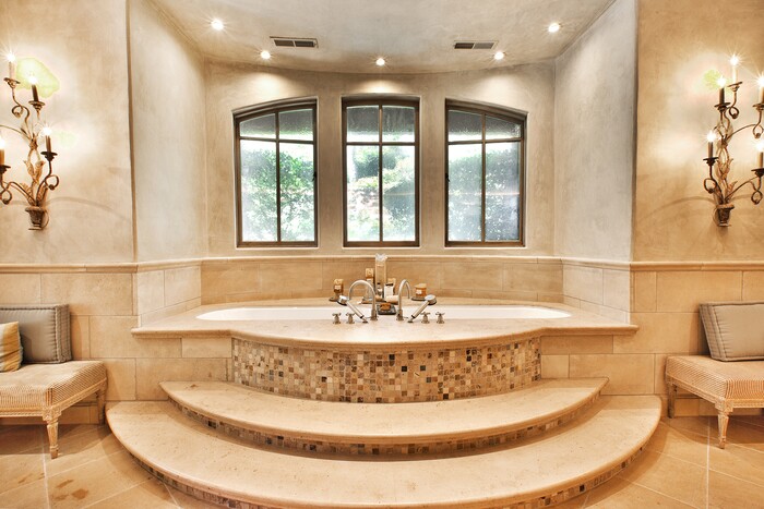 (Courtesy of Concierge Auctions) This 23,035-square-foot house in Holladay will go on the auction block Nov. 2, 2017.