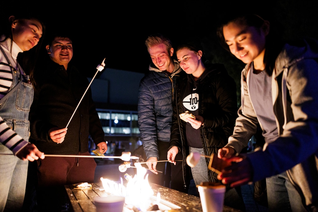 (Ellie Alder | BYU Photo) BYU students participate in the Night of Light Date Night in Provo in November 2025.