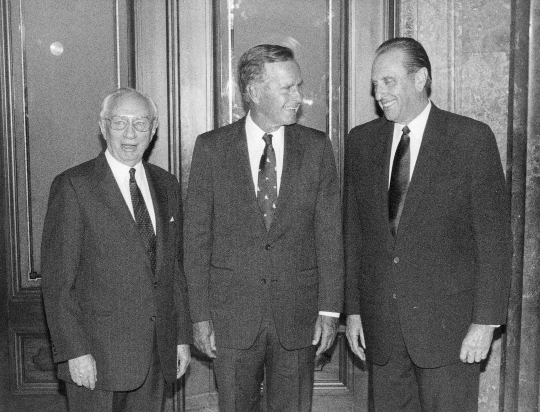 (Tribune file photo) Left to right, President Gordon B. Hinkley, President George Bush, President Thomas S. Monson meet on September 19, 1991.