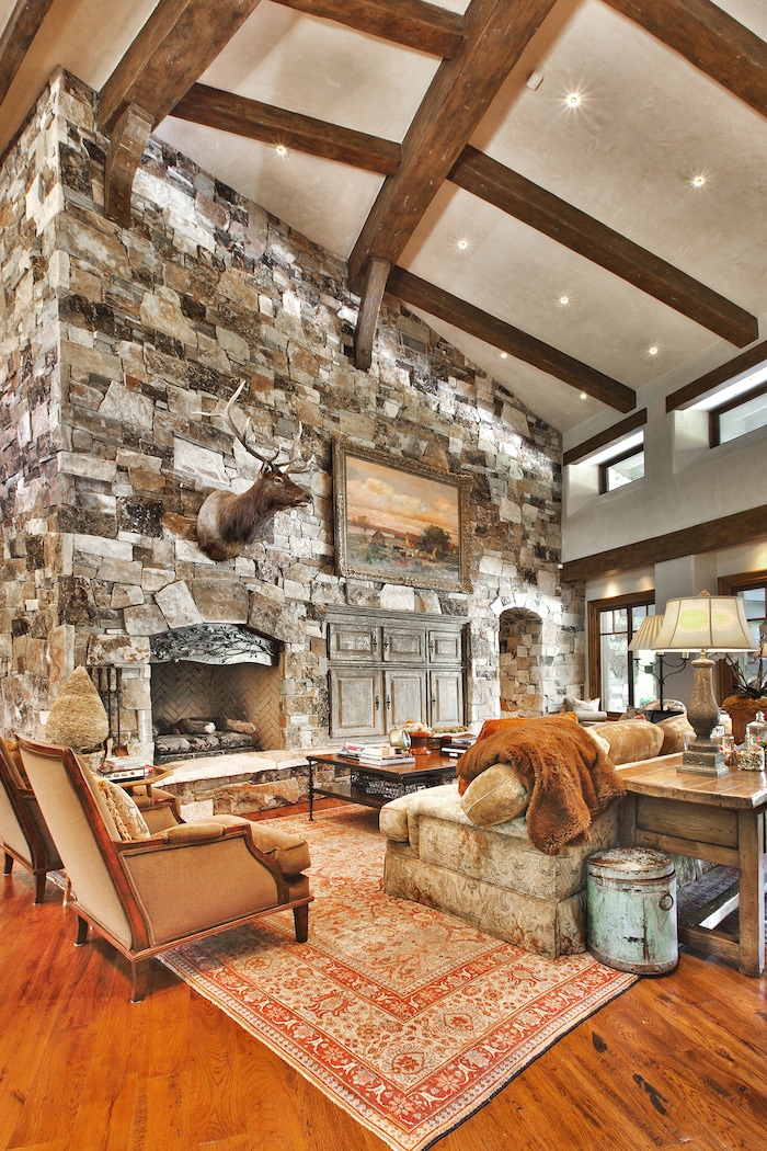 (Courtesy of Concierge Auctions) This 23,035-square-foot house in Holladay will go on the auction block Nov. 2, 2017.