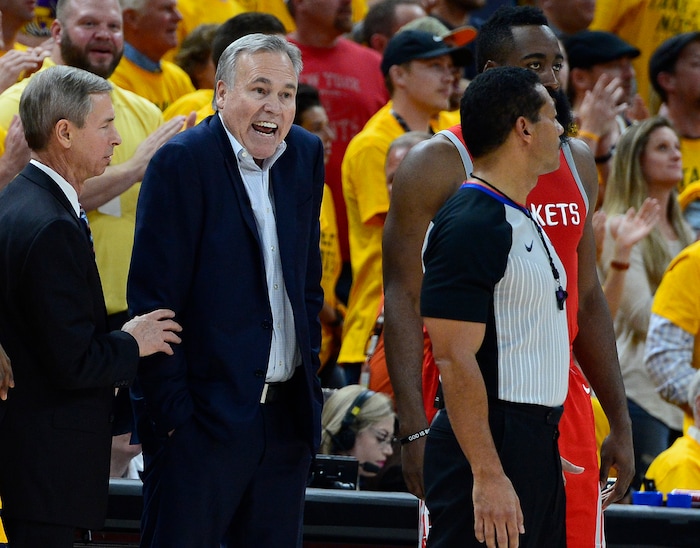 (Scott Sommerdorf | The Salt Lake Tribune)
Houston Rockets head coach Mike D'Antoni shrugs his shoulders after being called for a technical foul late in the second half. The Rockets beat the Jazz 100-87, Sunday, May 6, 2018.