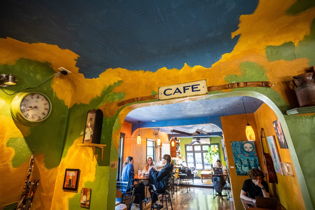 (Trent Nelson  |  The Salt Lake Tribune) Greenhouse Effect Coffee and Crepes in Millcreek on Friday, Sept. 16, 2022.