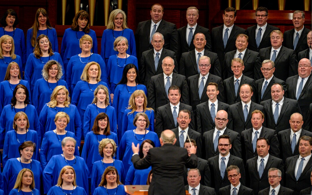 (Leah Hogsten  |  The Salt Lake Tribune)  The Tabernacle Choir at Temple Square sings during 189th Annual General Conference of The Church of Jesus Christ of Latter-day Saints in Salt Lake City.