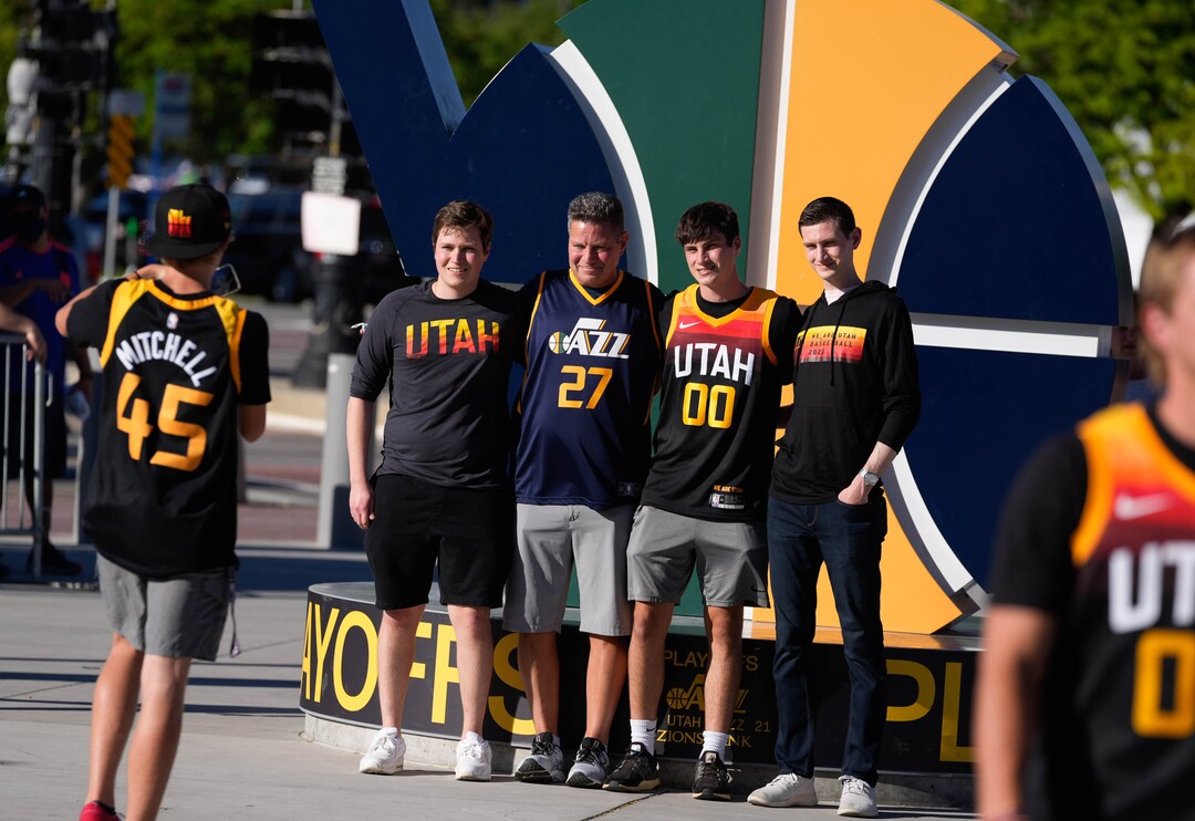 (Francisco Kjolseth | The Salt Lake Tribune) The Seinfeld family including Zach, dad Roy, Jake and Ben, from left, pose for a photograph before the start of Game 5 of an NBA basketball first-round playoff series Wednesday, June 2, 2021, in Salt Lake City, UT.