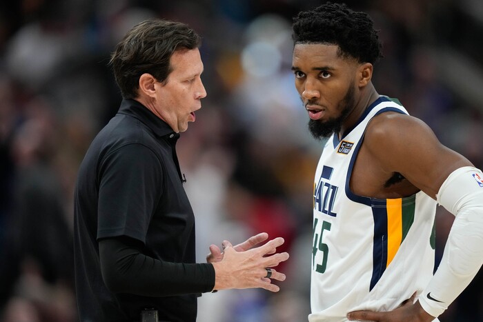 (Francisco Kjolseth | The Salt Lake Tribune) Utah Jazz coach Quin Snyder speaks with Utah Jazz guard Donovan Mitchell (45) during a time out during their game against the LA Clippers at Vivint Smart Home Arena in Salt Lake City, Wednesday, Dec. 15, 2021.