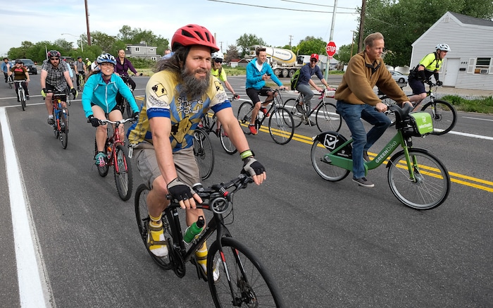 (Francisco Kjolseth | The Salt Lake Tribune) People join Salt Lake City Mayor Jackie Biskupski on Thursday, May 16, 2019, as part of the annual MayorÕs Bike to Work Day.