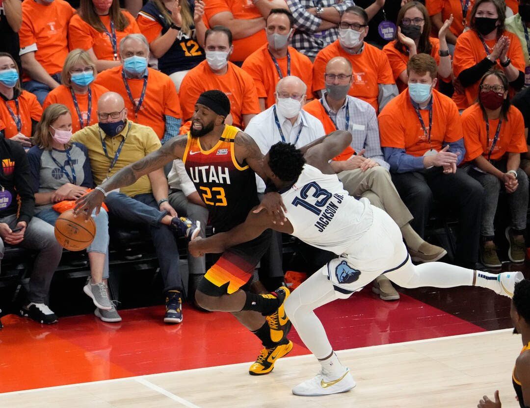 (Francisco Kjolseth | The Salt Lake Tribune) Utah Jazz forward Royce O'Neale (23) is fouled by Memphis Grizzlies forward Jaren Jackson Jr. (13) in the first half of Game 5 of an NBA basketball first-round playoff series Wednesday, June 2, 2021, in Salt Lake City, UT.