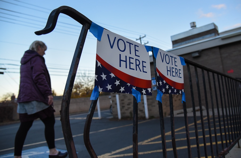 (Francisco Kjolseth  |  The Salt Lake Tribune)  People cast their votes in the early hours shortly after the polls opened for the midterm elections on Tuesday, Nov. 5, 2018 at First Congregational Church in Salt Lake City.