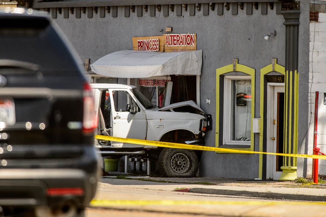 (Trent Nelson  |  The Salt Lake Tribune)  Law enforcement at the scene of a shootout near 3300 South State Street in South Salt Lake on Monday April 8, 2019.