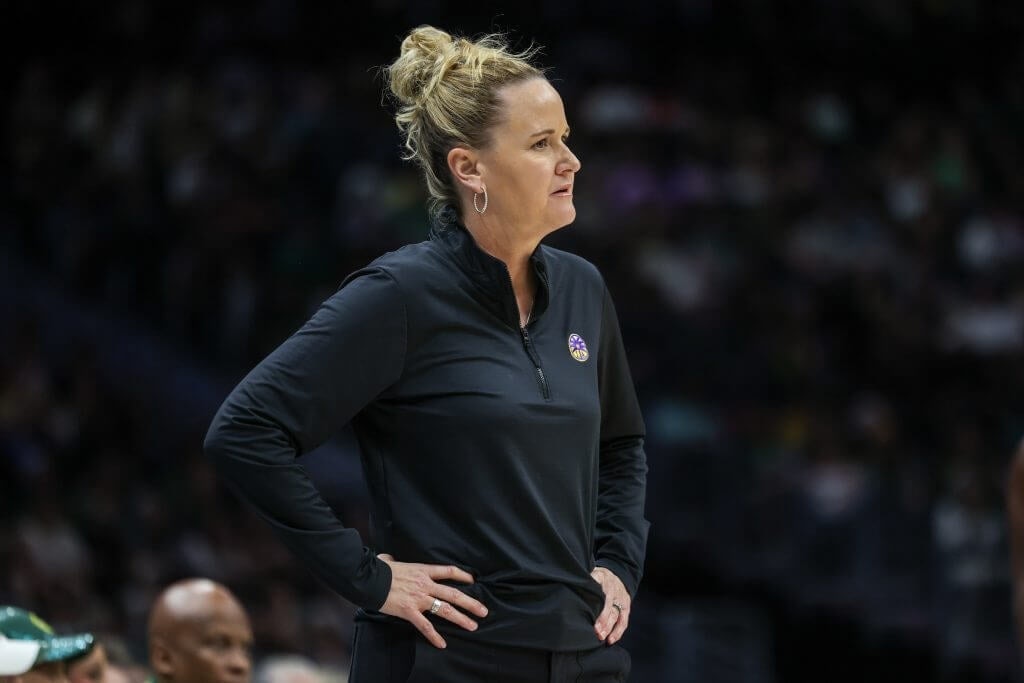 (Getty Images) Former University of Utah coach Lynne Roberts has been fired by the Los Angeles Sparks,, the WNBA team announced on Friday.