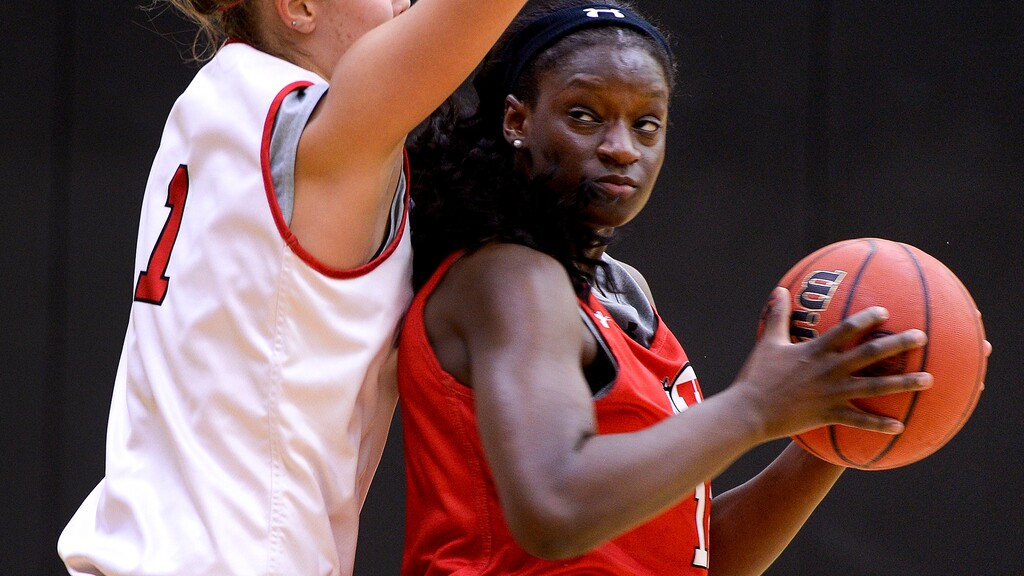 (Leah Hogsten | The Salt Lake Tribune) University of Utah freshman forward Lola Pendande, pictured at right during a September practice, scored 11 points as the Utes defeated Oral Roberts 78-58 at the Huntsman Center on Thursday, Dec. 5, 2019.