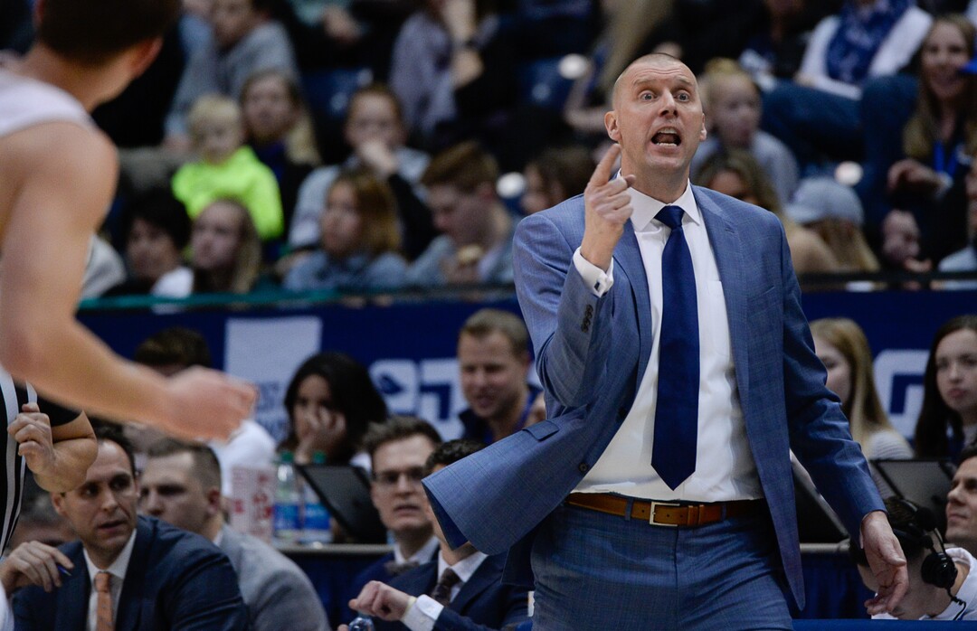 (Francisco Kjolseth  |  The Salt Lake Tribune) BYU basketball coach Mark Pope yells at his team in the first half as the Brigham Young Cougars host the Santa Clara Broncos at the Marriott Center in Provo, Thursday, Feb. 20, 2020.